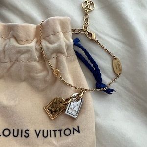 🚨🚨SOLD🚨🚨 Louis vuitton nanogram tag charm gold silver bracelet